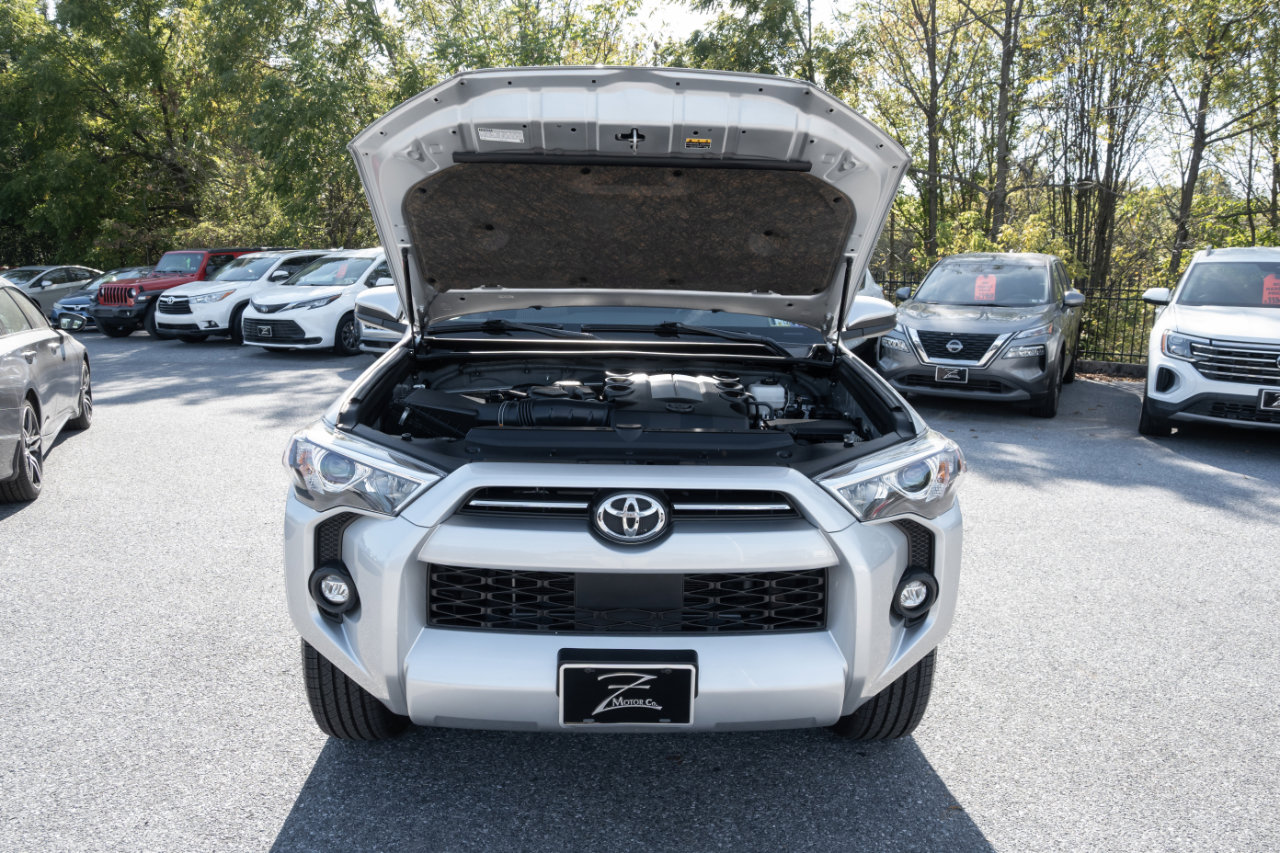 Used 2024 Toyota 4Runner SR5 image 38