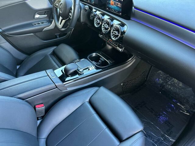 Used 2020 Mercedes-Benz A 220 image 19