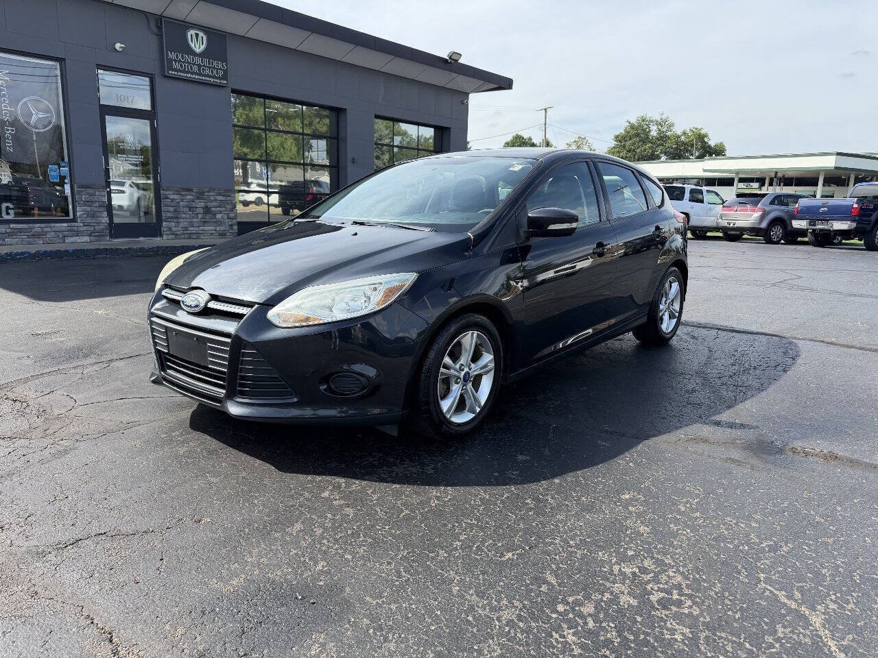Used 2014 Ford Focus SE FWD image 2