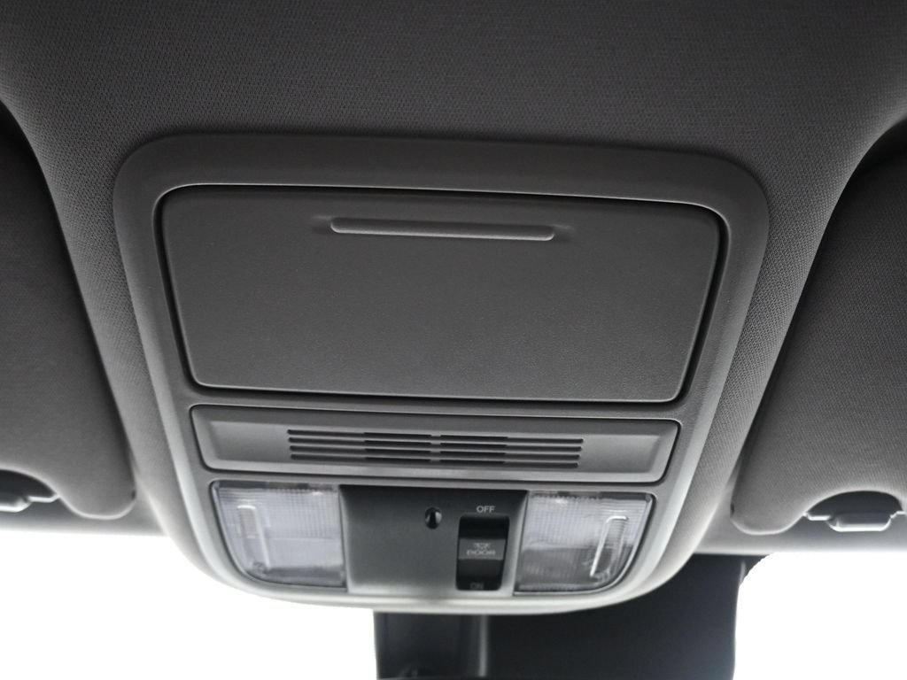 Used 2019 Honda Pilot LX image 23