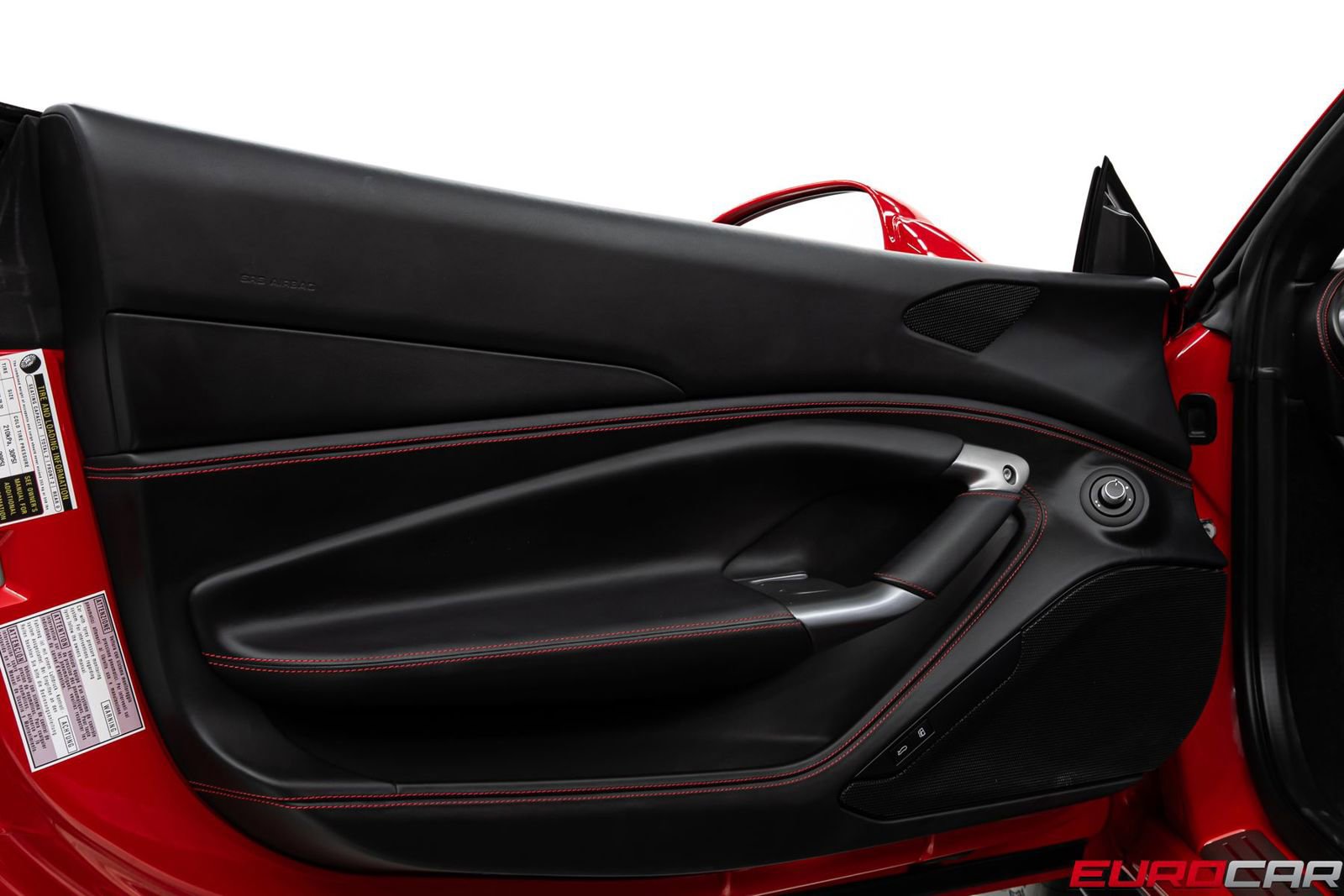 Used 2022 Ferrari F8 Tributo image 26