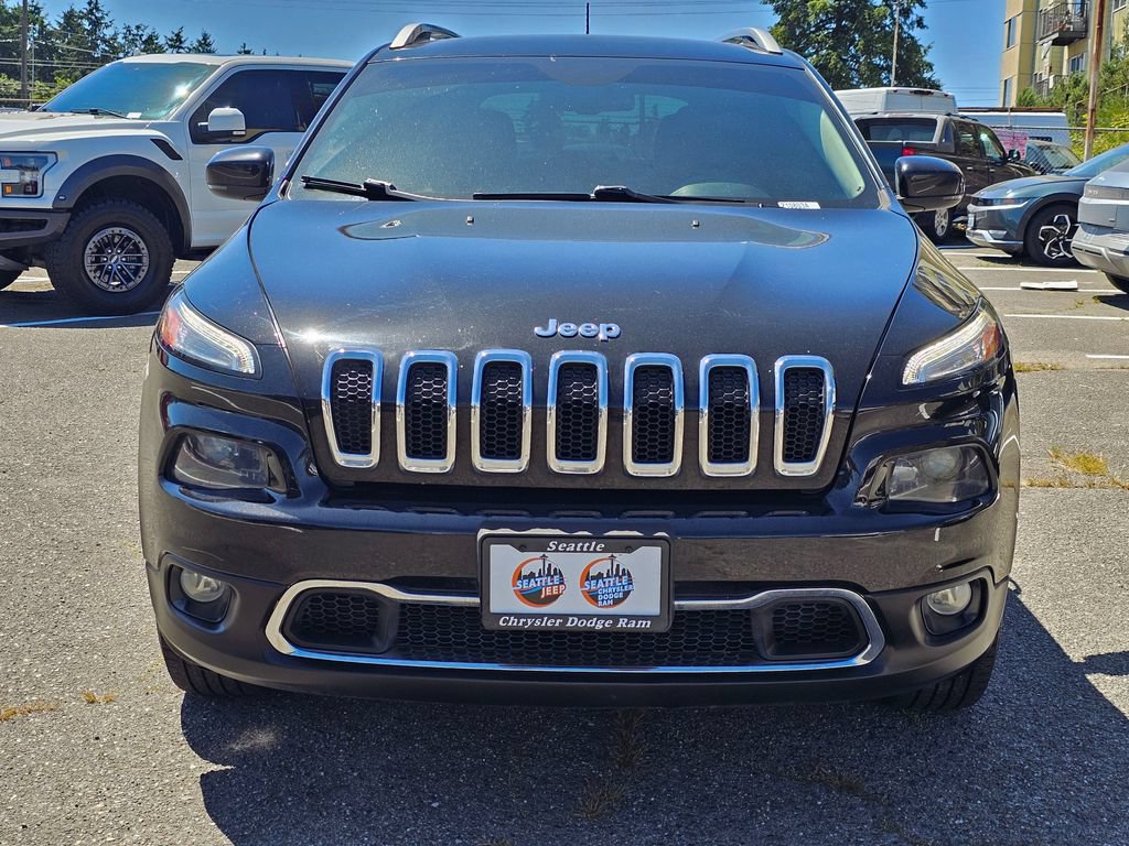 Used 2017 Jeep Cherokee Limited AWD/4WD image 3