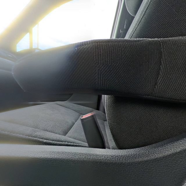 Used 2022 Honda Pilot Sport image 25