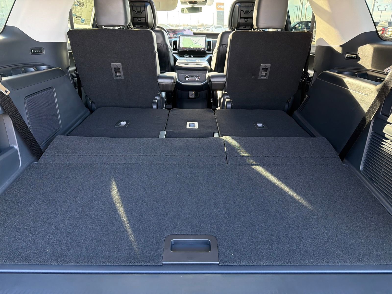 New 2026 Ford Expedition Platinum w/ Driver's Package image 23