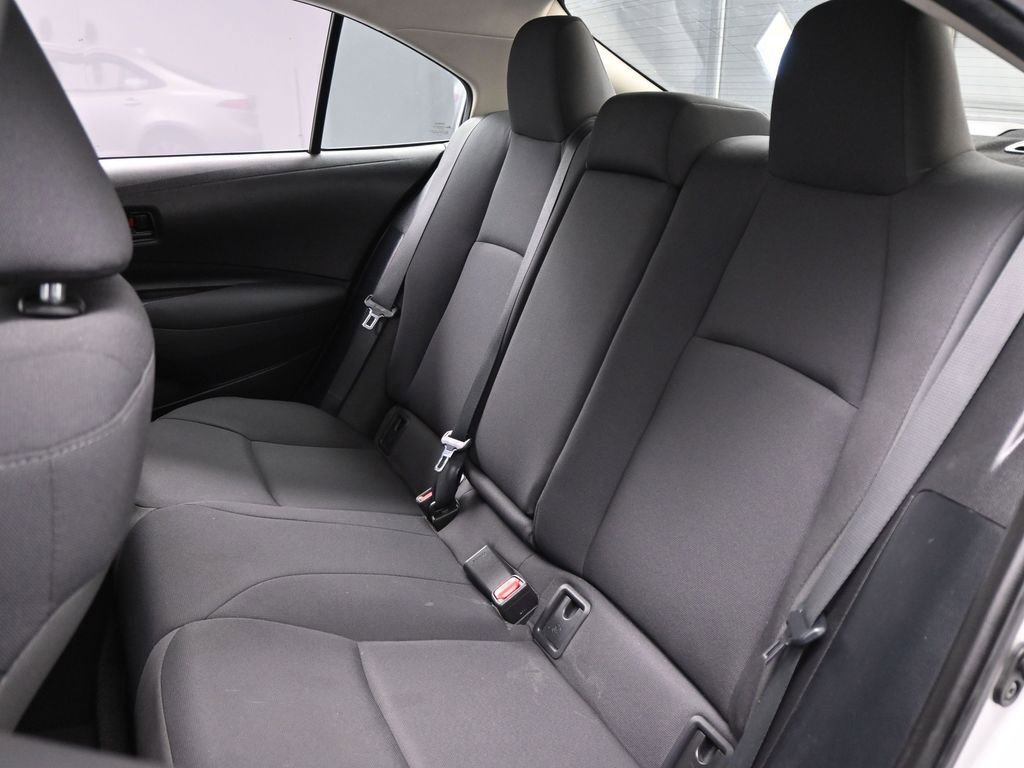Used 2023 Toyota Corolla LE image 14