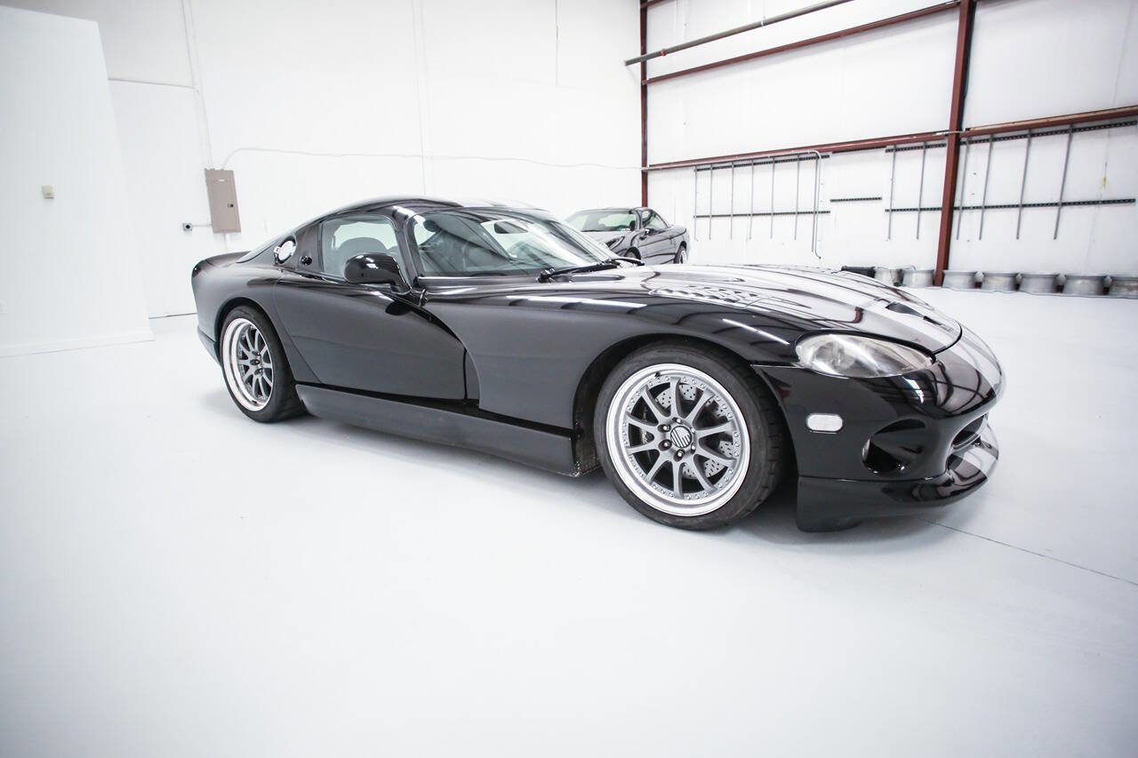 Used 2000 Dodge Viper GTS image 13