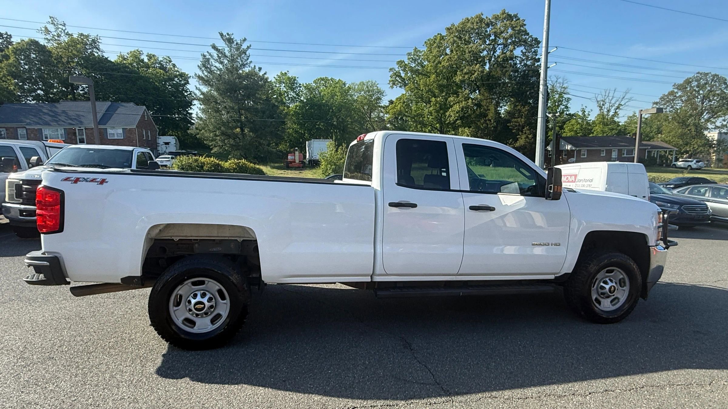 Used 2015 Chevrolet Silverado 2500 W/T w/ WT Convenience Package AWD/4WD image 3