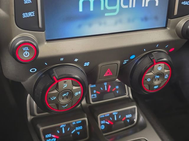 Used 2015 Chevrolet Camaro SS image 27