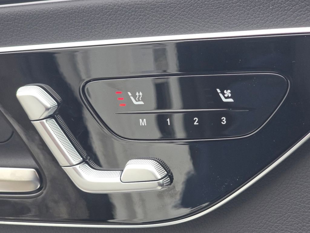 New 2026 Mercedes-Benz CLE 300 4MATIC Coupe image 7