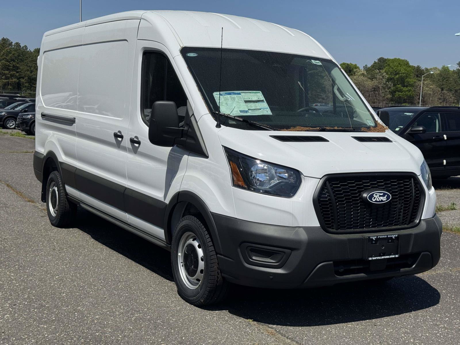 New 2026 Ford Transit 250 148 Medium Roof RWD image 2