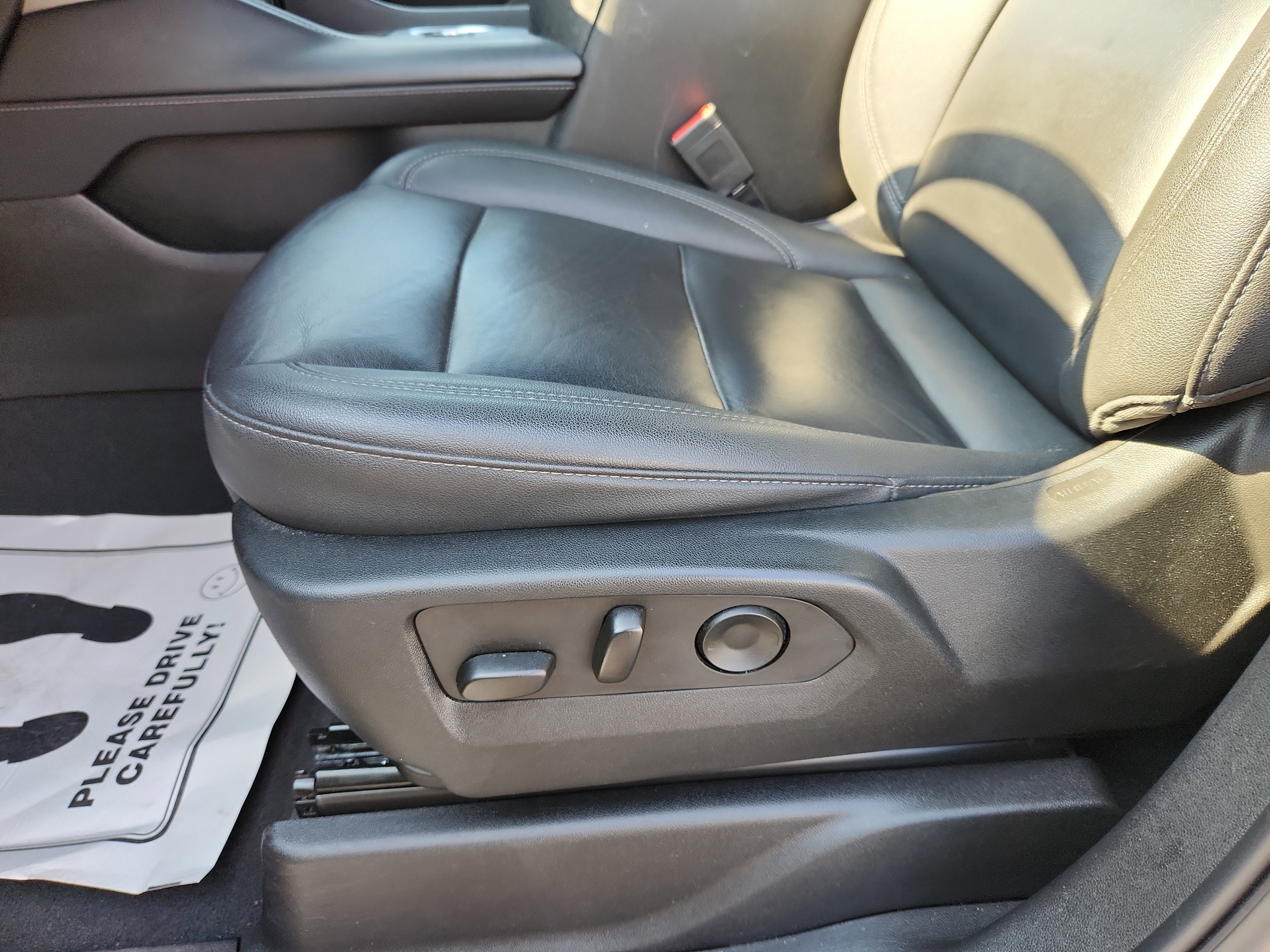 Used 2023 Chevrolet Tahoe LT image 25