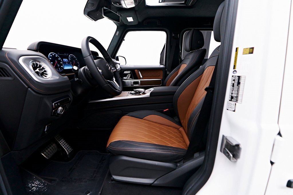 Used 2022 Mercedes-Benz G 550 image 32