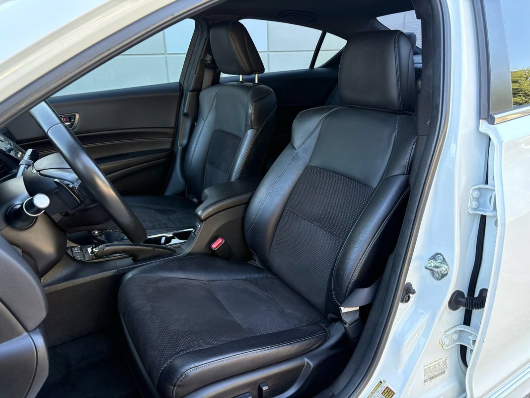 Used 2018 Acura ILX FWD image 22