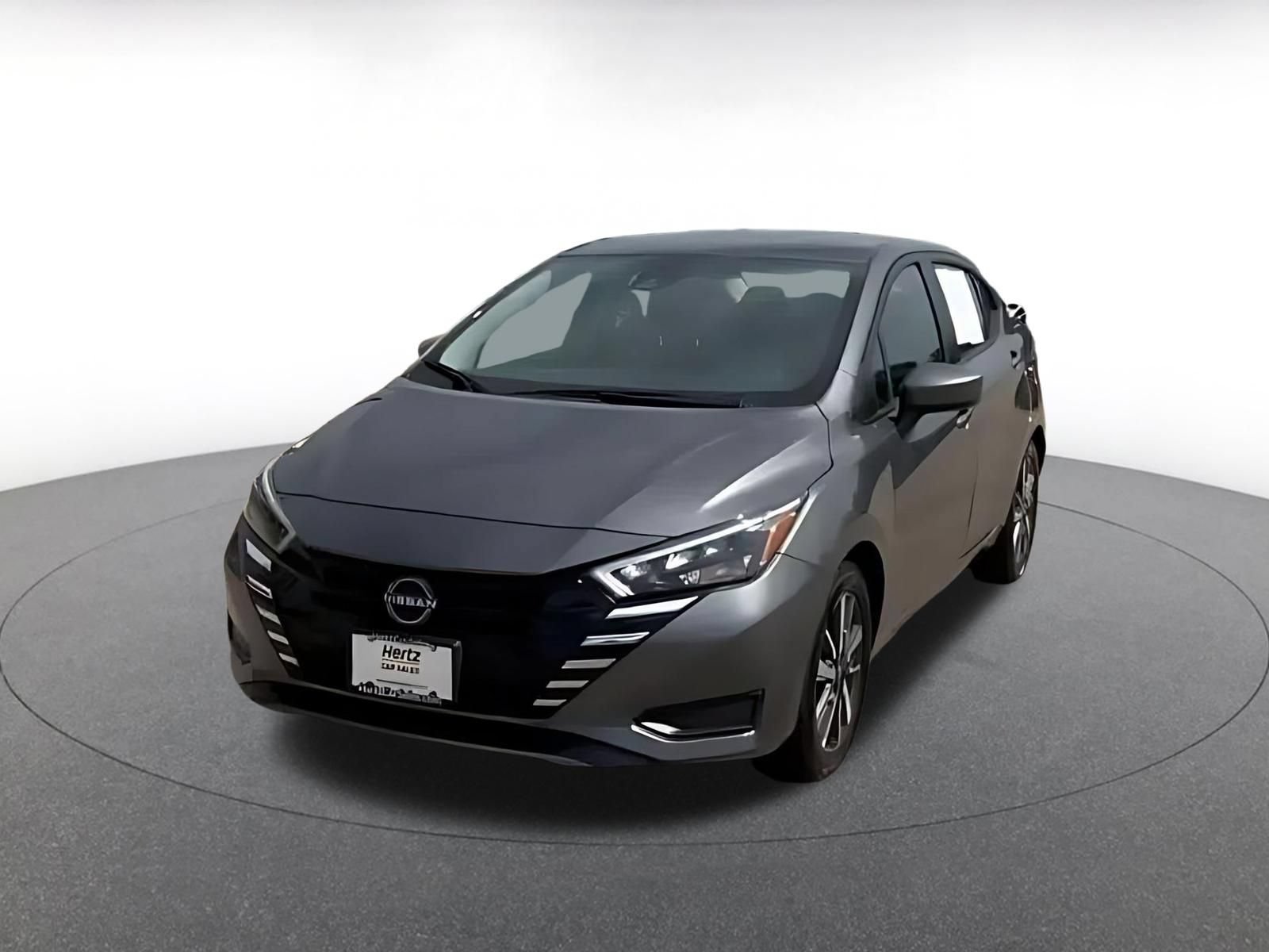 Used 2025 Nissan Versa SV FWD image 7