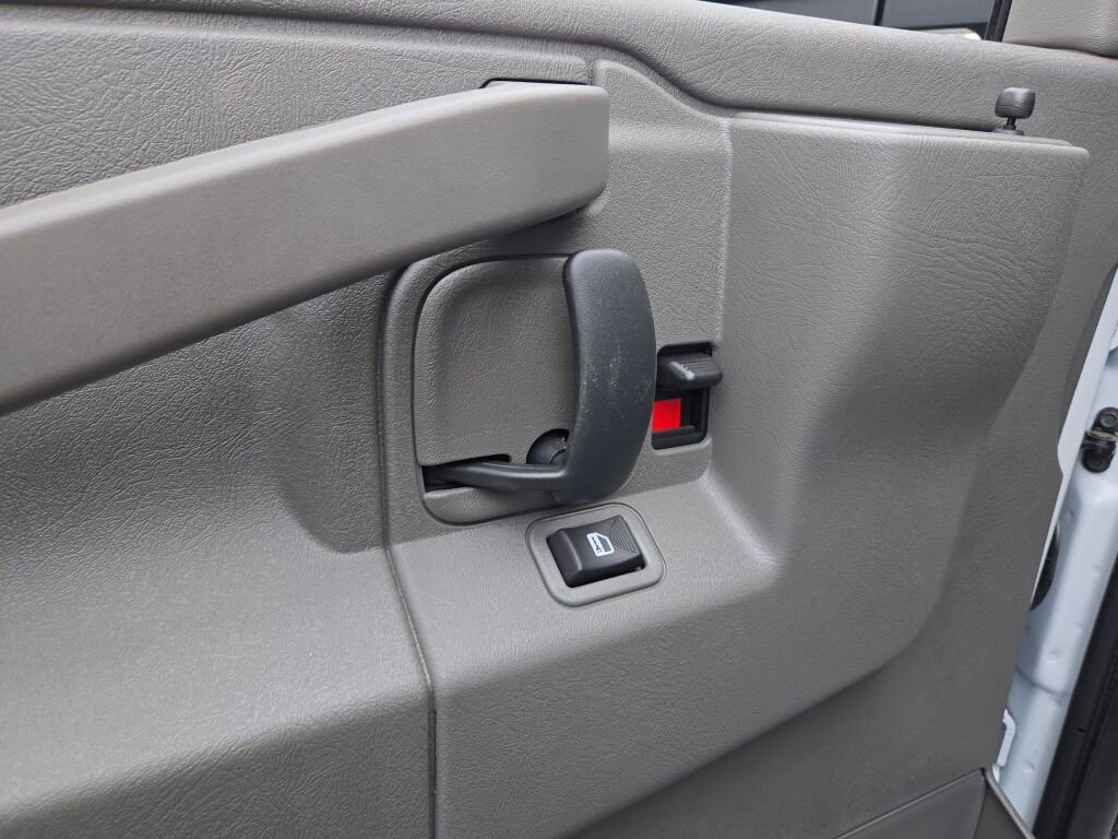New 2025 Chevrolet Express 2500 w/ Driver Convenience Package image 18