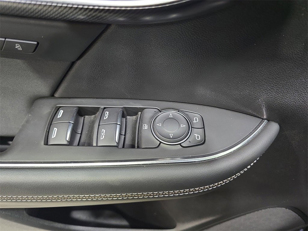 Used 2024 Buick Envision Sport Touring image 30