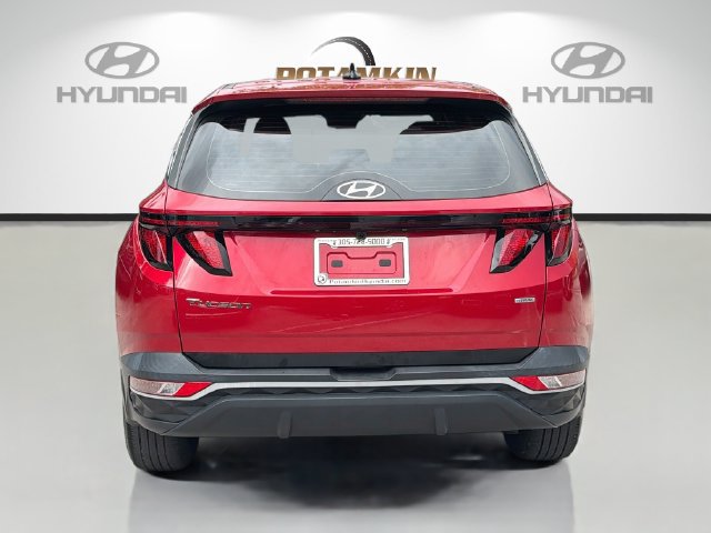 Used 2023 Hyundai Tucson SE AWD/4WD image 6
