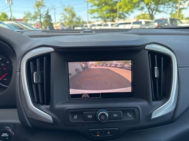 Used 2022 GMC Terrain SLE w/ Driver Convenience Package image 17