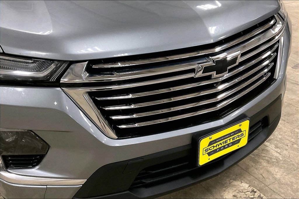 Used 2023 Chevrolet Traverse Premier w/ LPO, Floor Liner Package AWD/4WD image 29