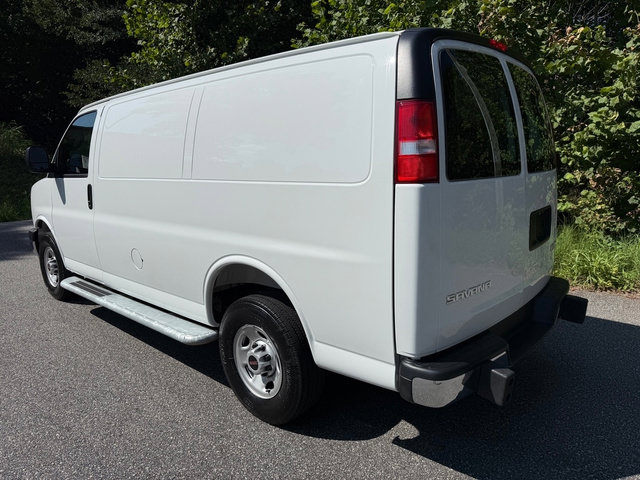 Used 2025 GMC Savana 2500 w/ Driver Convenience Package RWD image 12