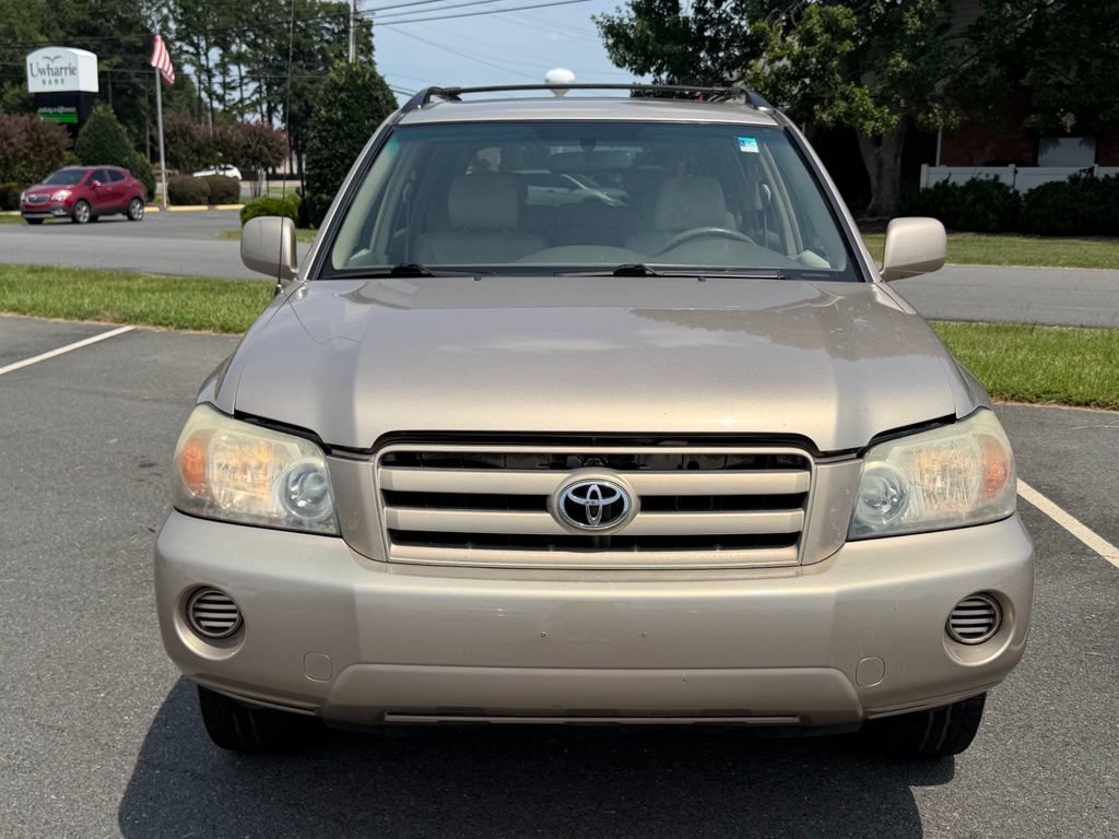 Used 2004 Toyota Highlander 2WD image 9