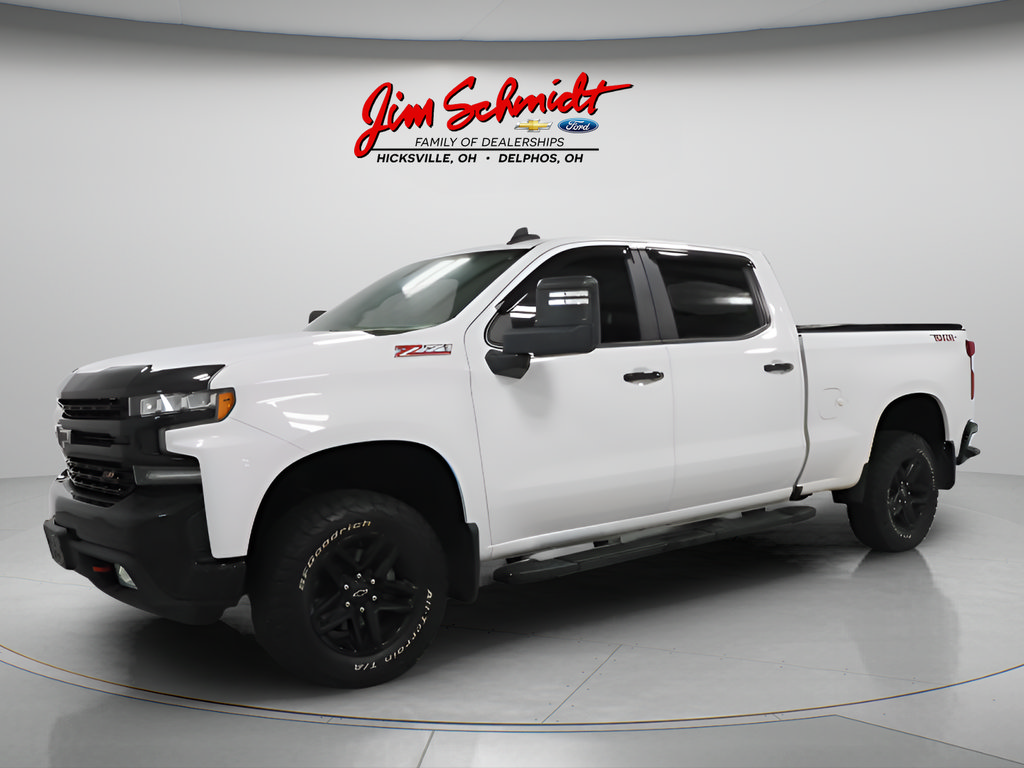Used 2021 Chevrolet Silverado 1500 LT Trail Boss w/ Convenience Package II AWD/4WD image 2