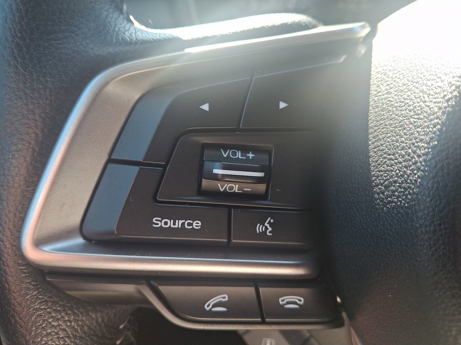 Used 2022 Subaru Outback Limited image 22