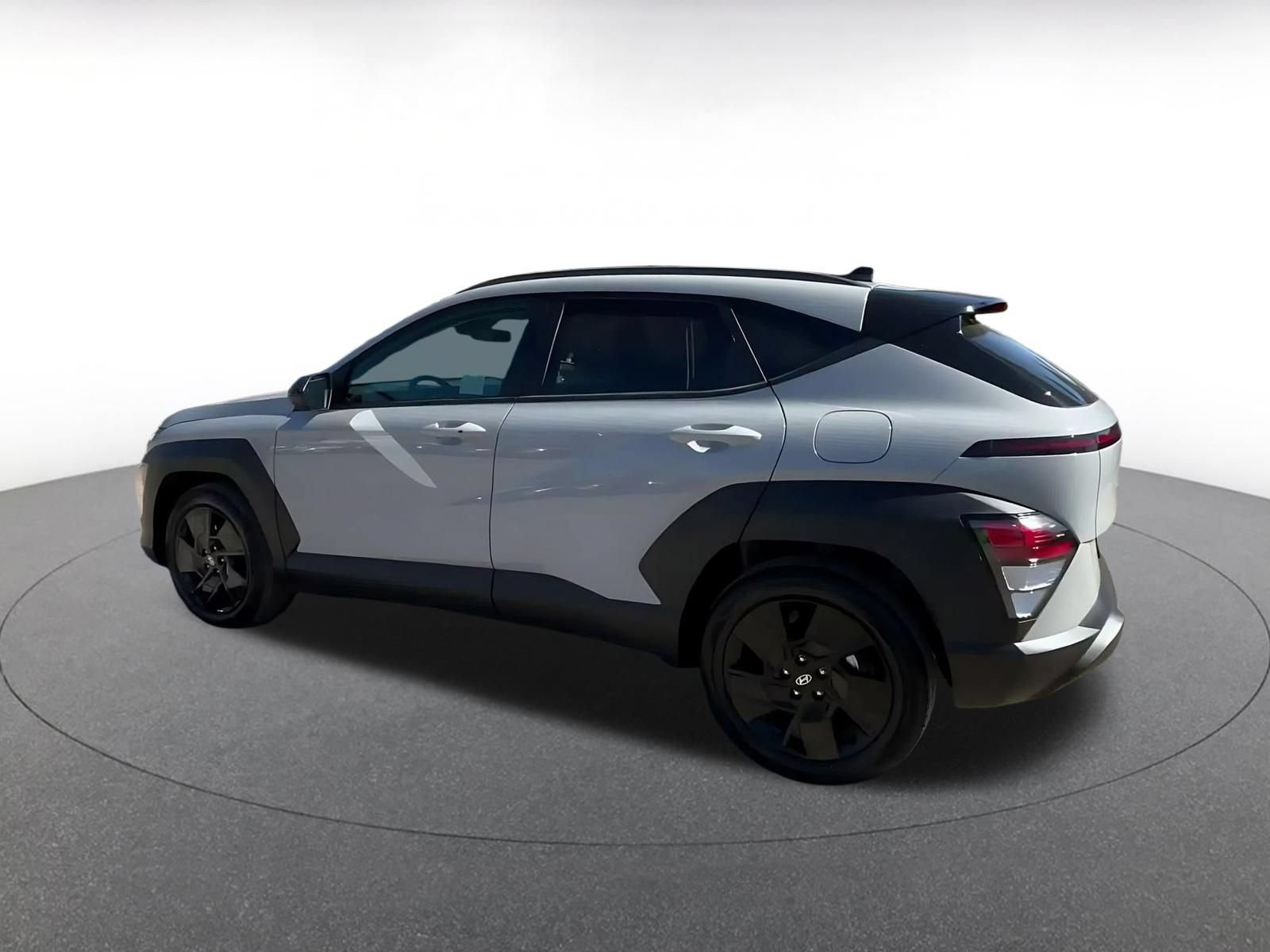 Used 2026 Hyundai Kona SEL Sport FWD image 10