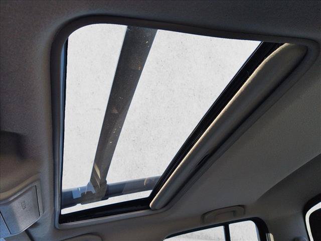 Used 2019 Nissan Frontier PRO-4X AWD/4WD image 23