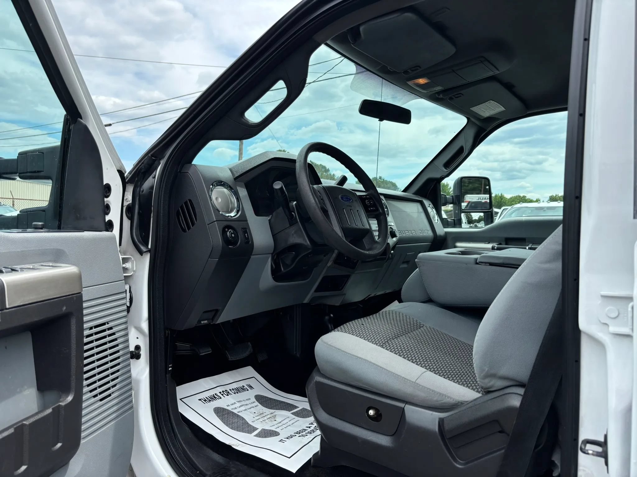 Used 2015 Ford F250 XLT AWD/4WD image 17