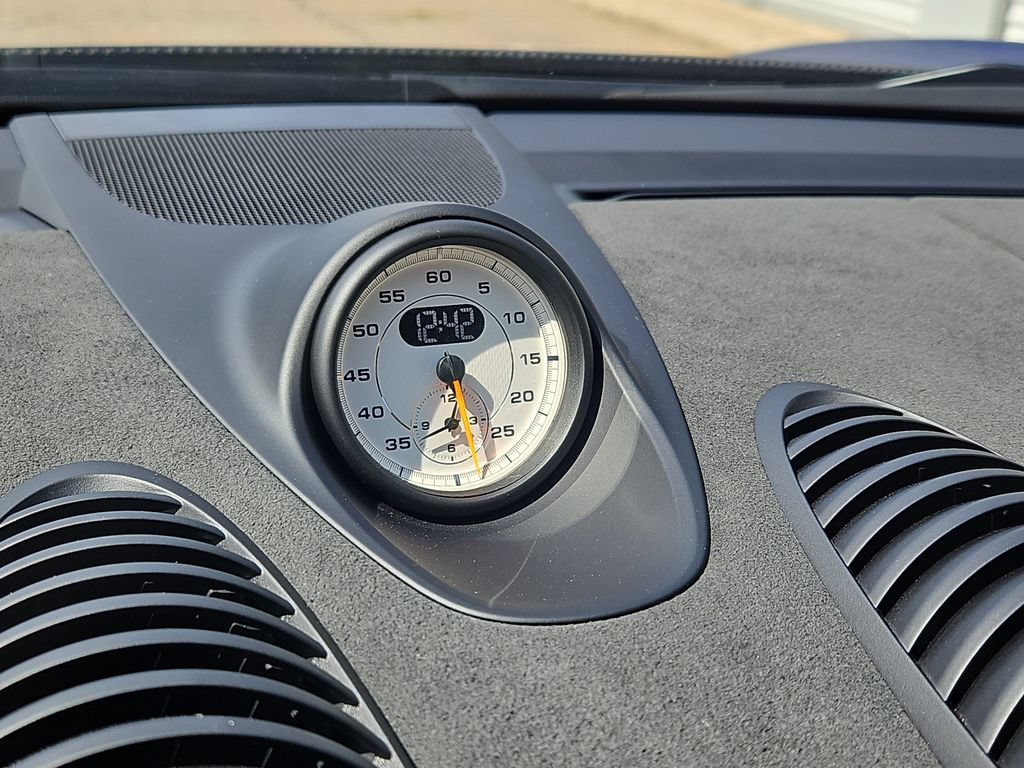 Certified 2023 Porsche 718 Cayman GT4 RS RWD image 17
