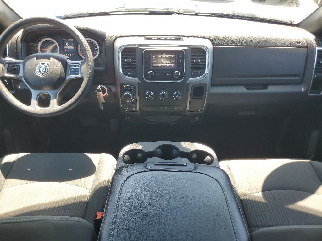 Used 2024 RAM 1500 Classic Warlock AWD/4WD image 6