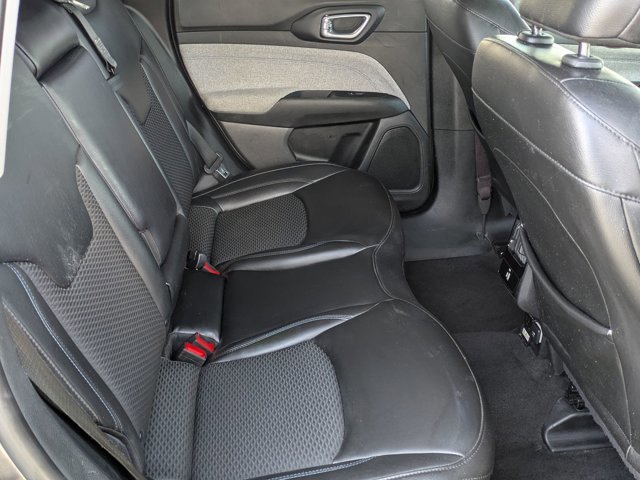 Used 2022 Jeep Compass Latitude w/ Convenience Group AWD/4WD image 19