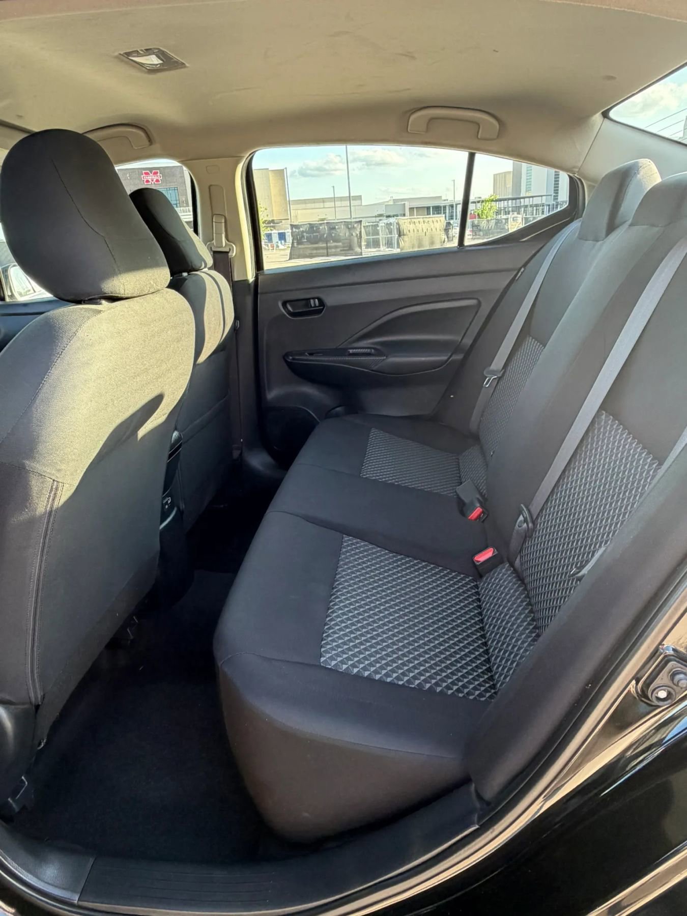 Used 2020 Nissan Versa S image 25