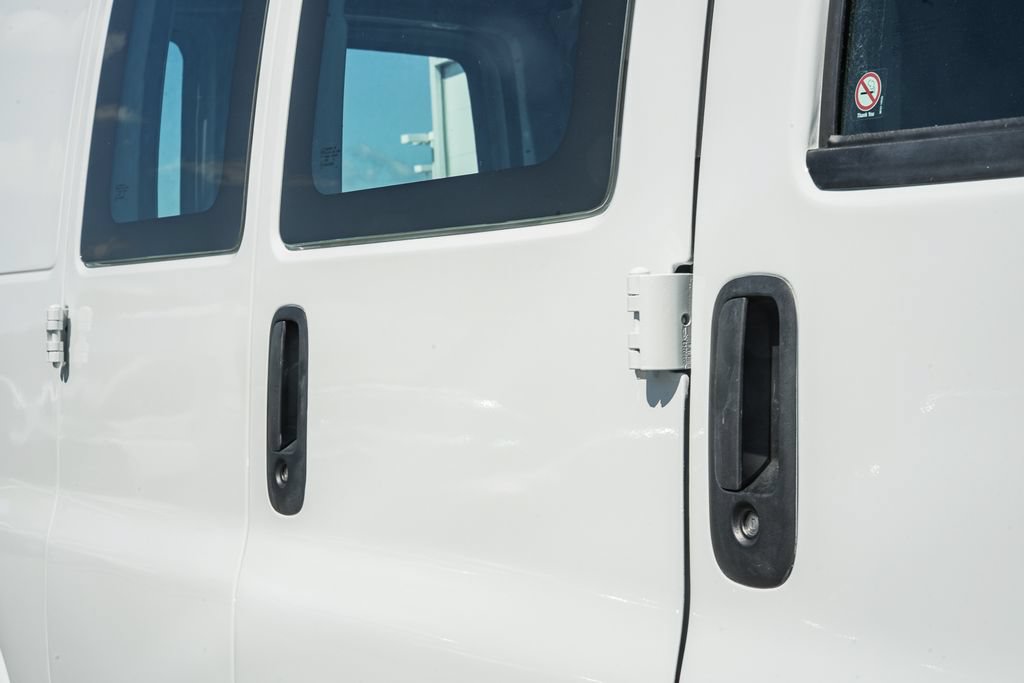 Used 2024 GMC Savana 2500 w/ Driver Convenience Package RWD image 11