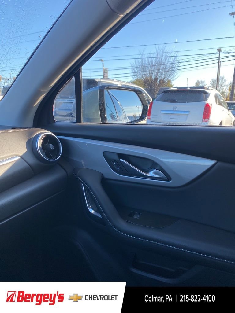 Used 2023 Chevrolet Blazer LT image 28