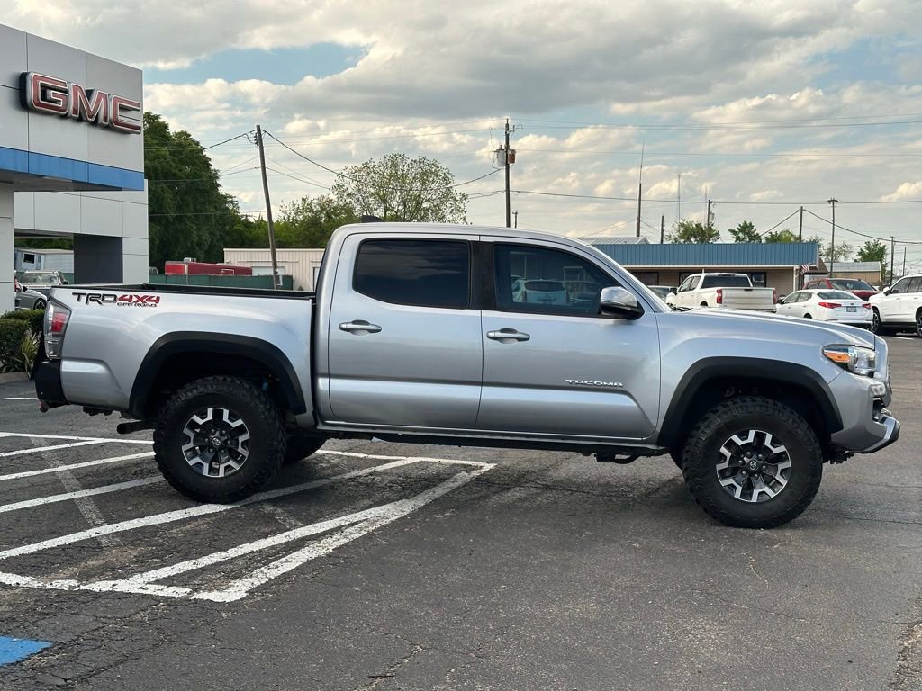Used 2020 Toyota Tacoma TRD Off-Road w/ Technology Package AWD/4WD image 4