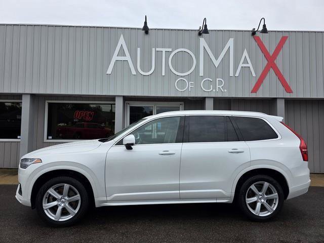 Used 2023 Volvo XC90 B5 Core AWD/4WD image 2