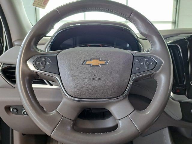 Used 2019 Chevrolet Traverse LT w/ LT Premium Package FWD image 10