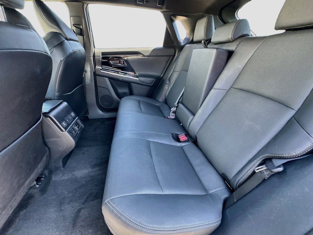 Certified 2023 Subaru Solterra AWD image 31
