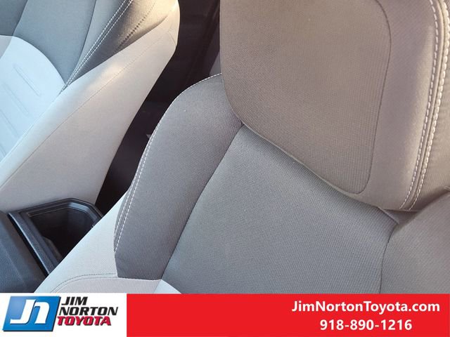 Used 2025 Toyota Tacoma TRD Off-Road image 16