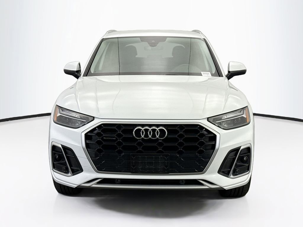 Used 2023 Audi Q5 2.0T Premium image 2