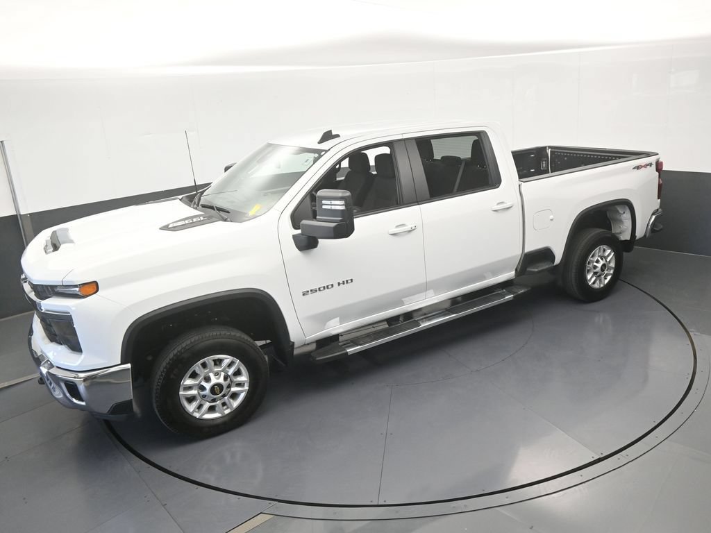 Used 2025 Chevrolet Silverado 2500 LT w/ Convenience Package AWD/4WD image 53