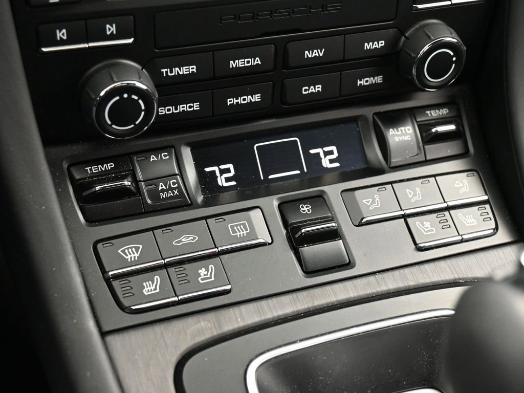 Certified 2019 Porsche 911 Targa 4 GTS image 23