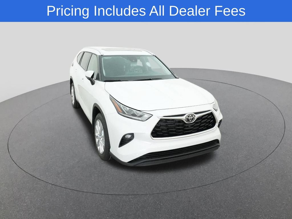 New 2026 Toyota Highlander Limited AWD/4WD image 14