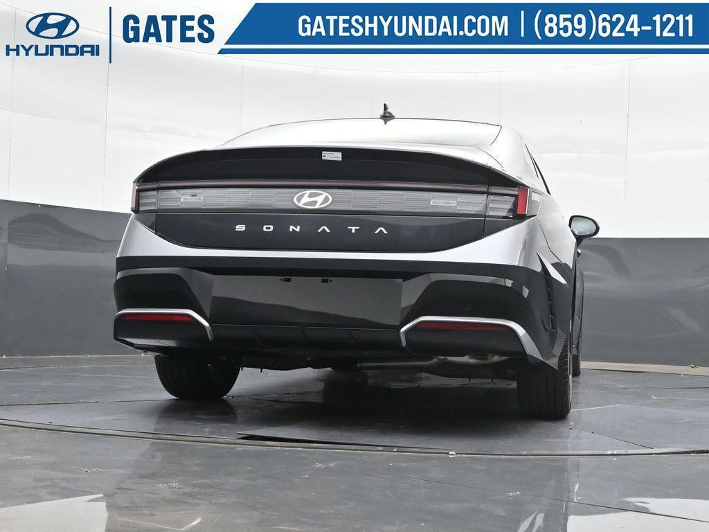 New 2025 Hyundai Sonata SEL FWD image 33