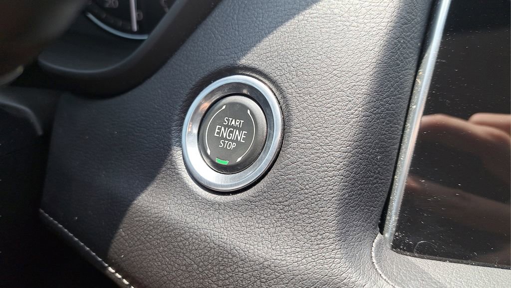 Used 2023 Cadillac XT4 Premium Luxury image 27