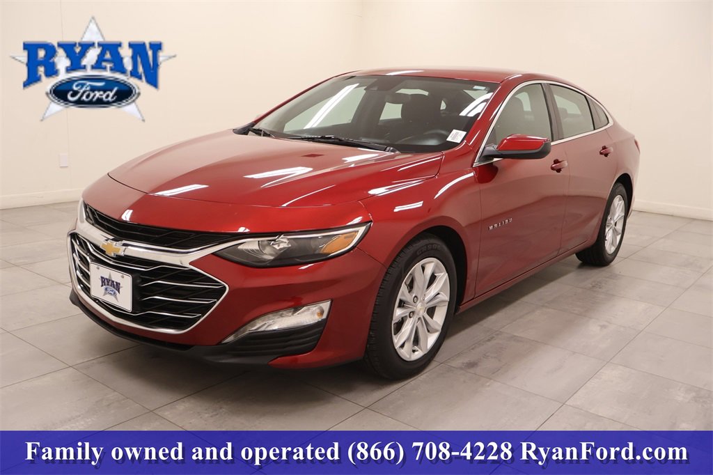 Used 2024 Chevrolet Malibu LT image 1