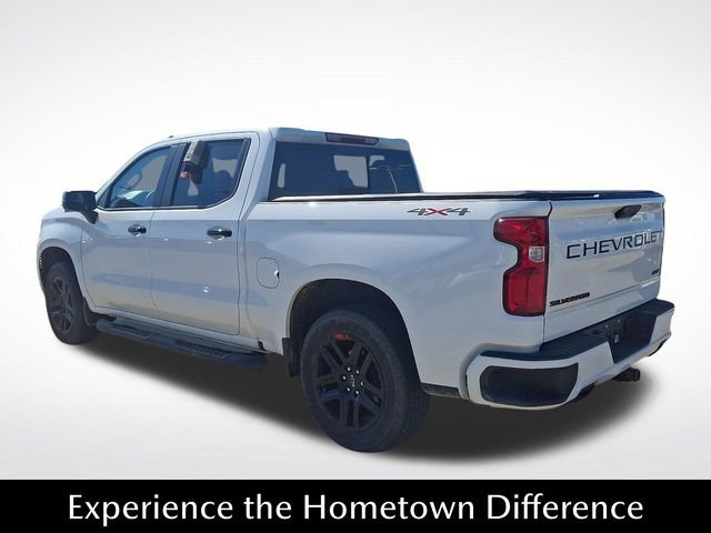 Used 2024 Chevrolet Silverado 1500 RST w/ Redline Edition AWD/4WD image 4
