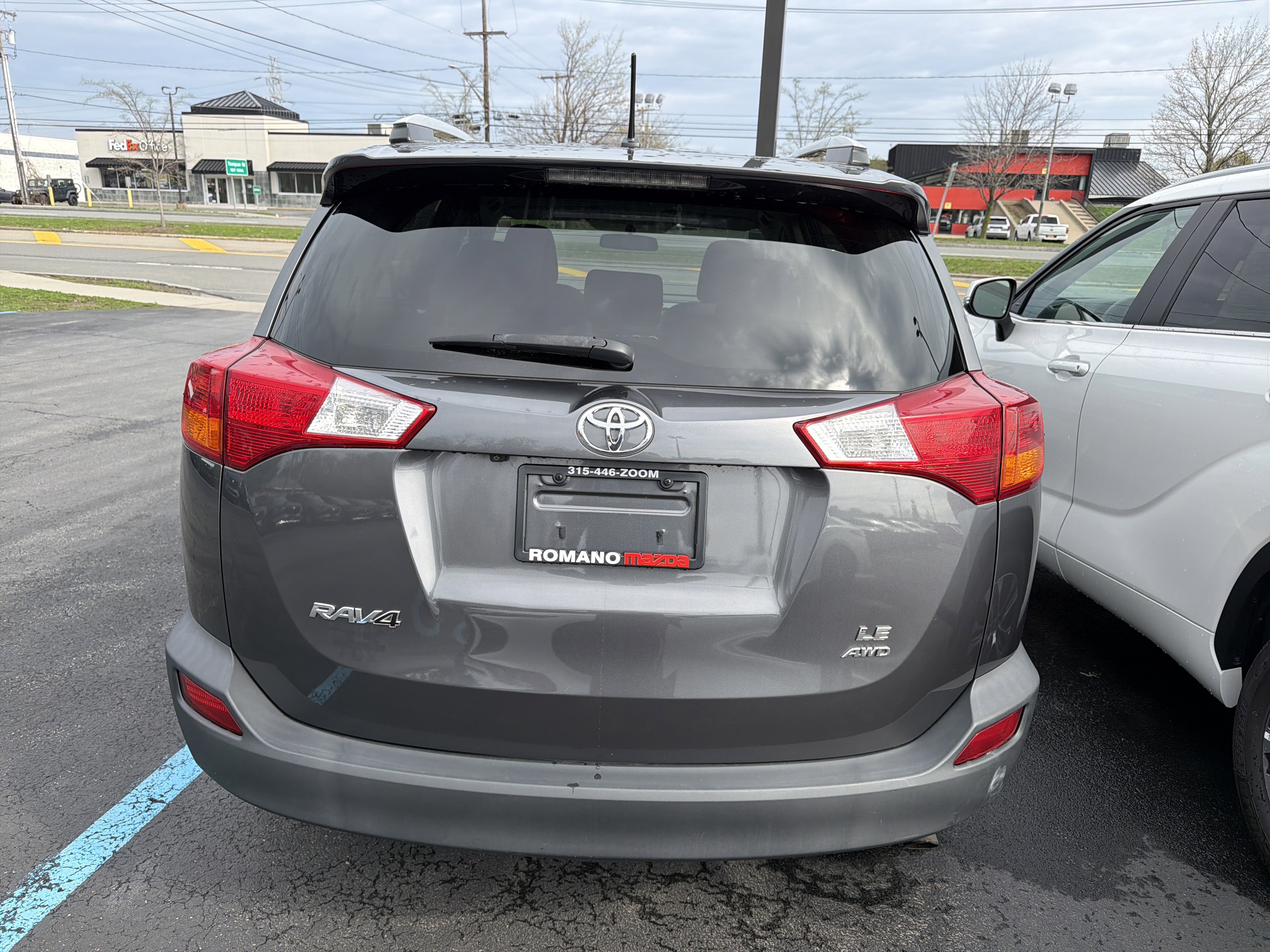 Used 2015 Toyota RAV4 LE image 6
